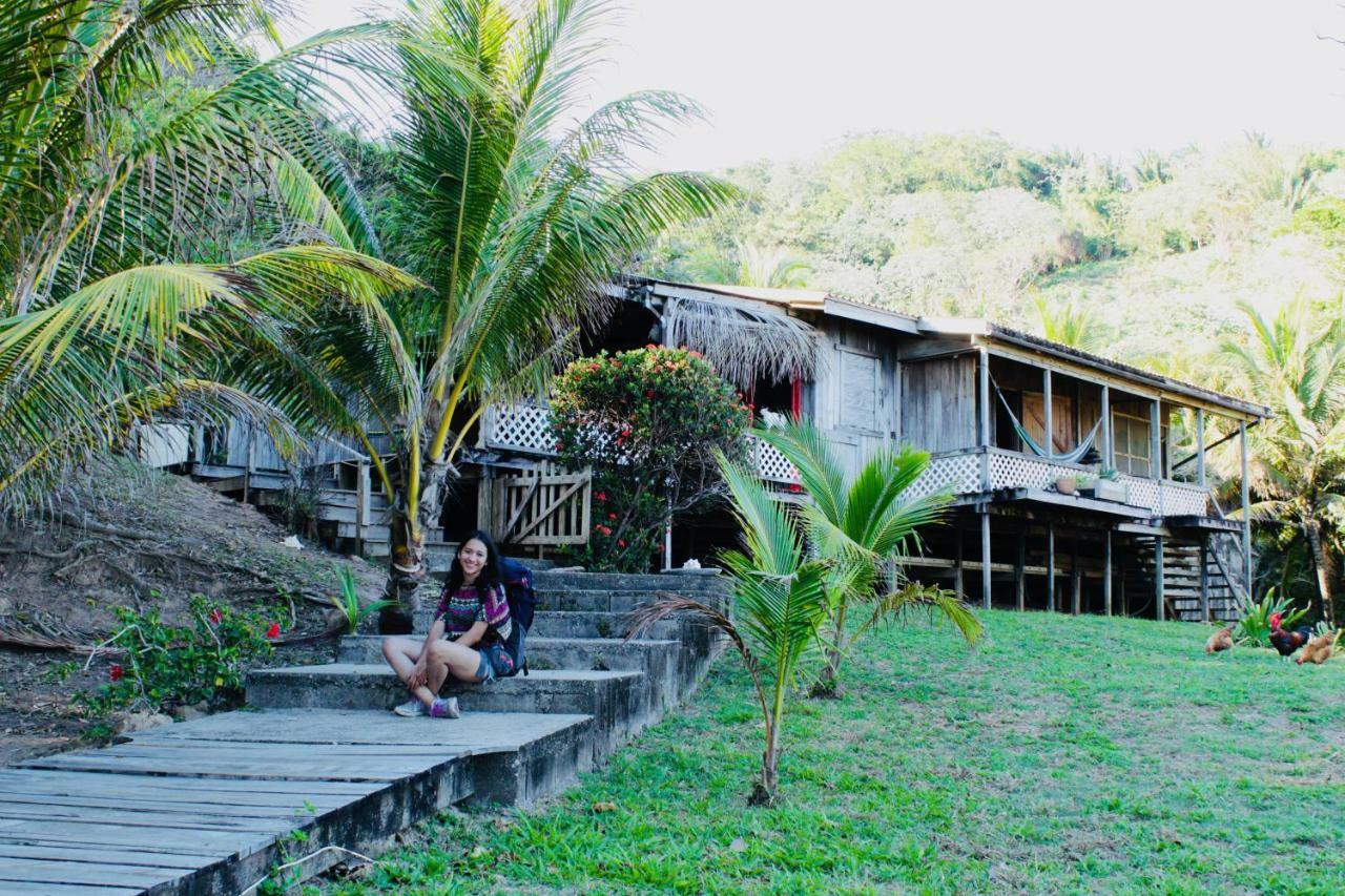 Guanaja Backpackers Hostel Exterior photo